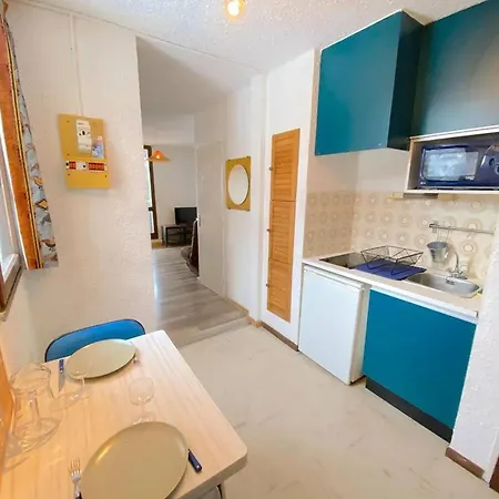 Apartment A Fours 15 M² + Balcon Avec Vue